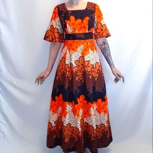 Vintage Sears Hawaiian Fashions Maxi Dress.